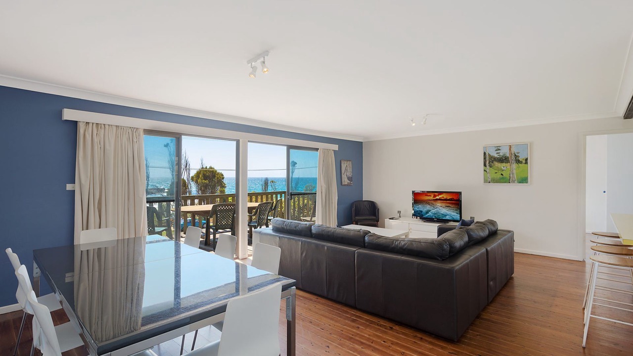 Photo of Livingroom in Dalmeny