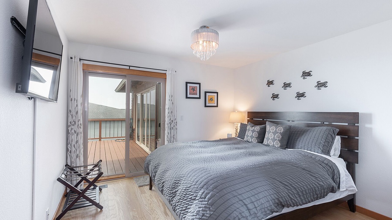 Photo of Bedroom in Dillon Beach