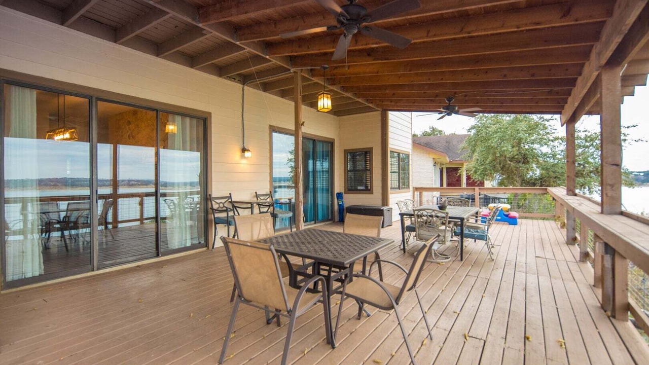 Photo of Others in Canyon Lake