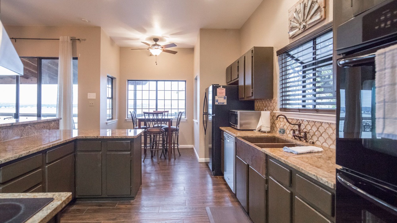 Photo of Others in Canyon Lake