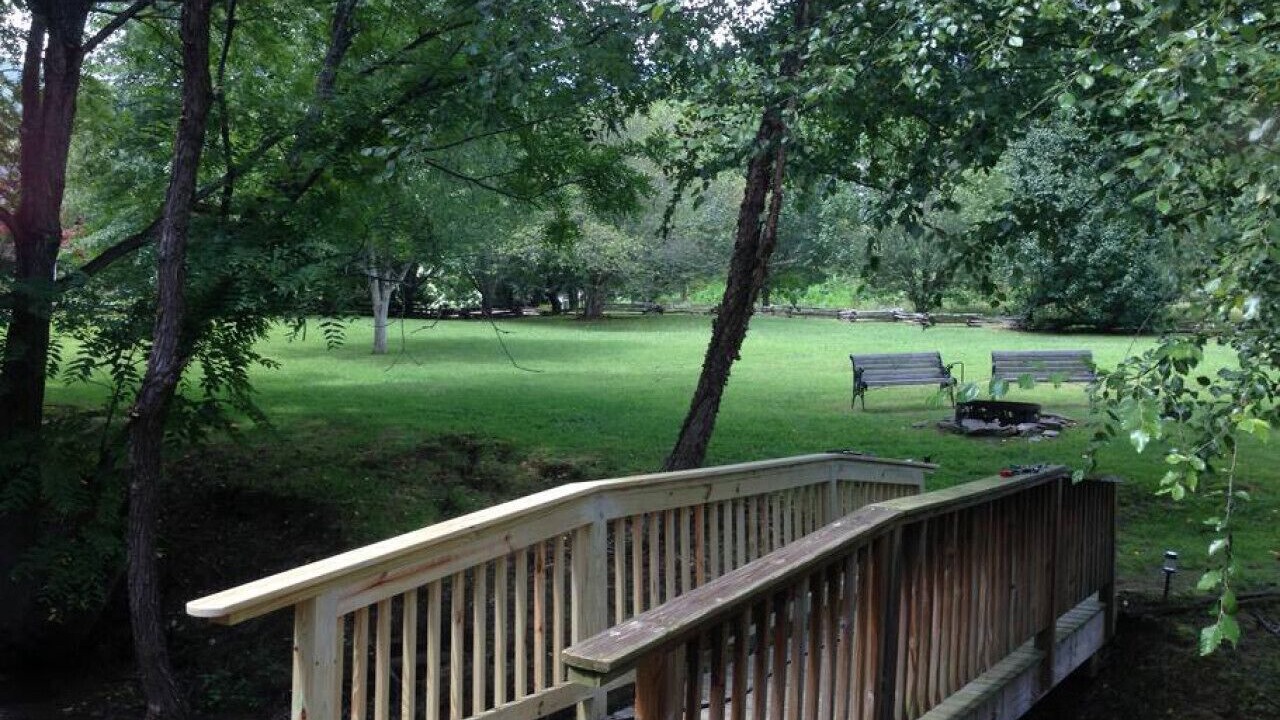 Photo of Others in Weaverville