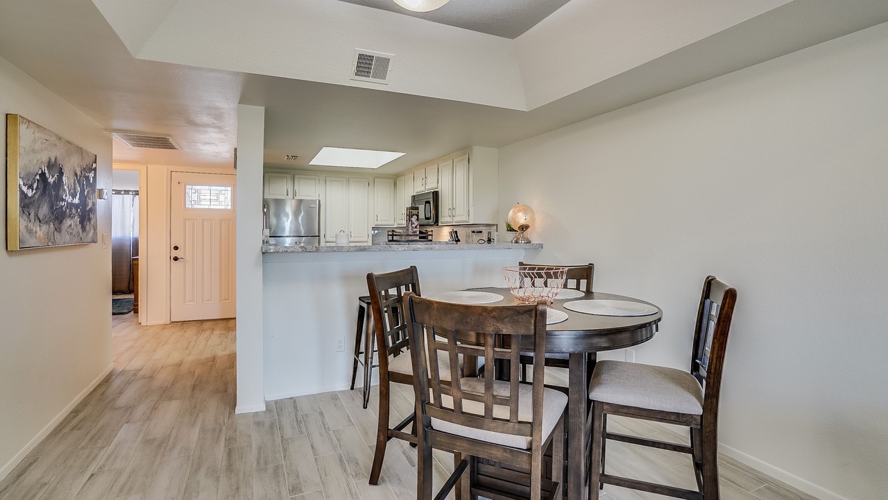 Photo of Kitchen in Entertainment District
