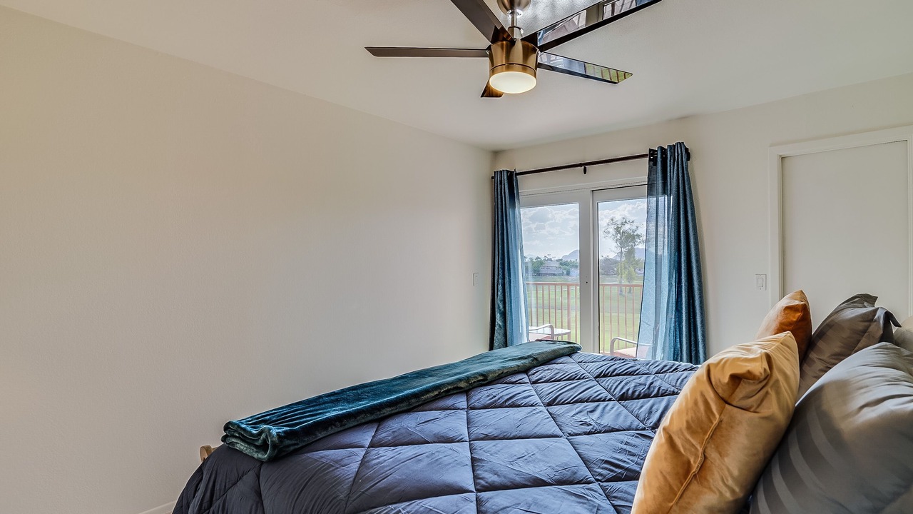 Photo of Bedroom in Entertainment District
