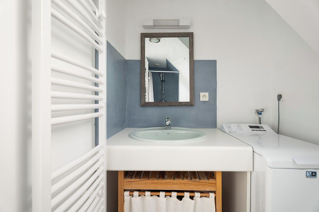 Photo of Bathroom in Lancieux