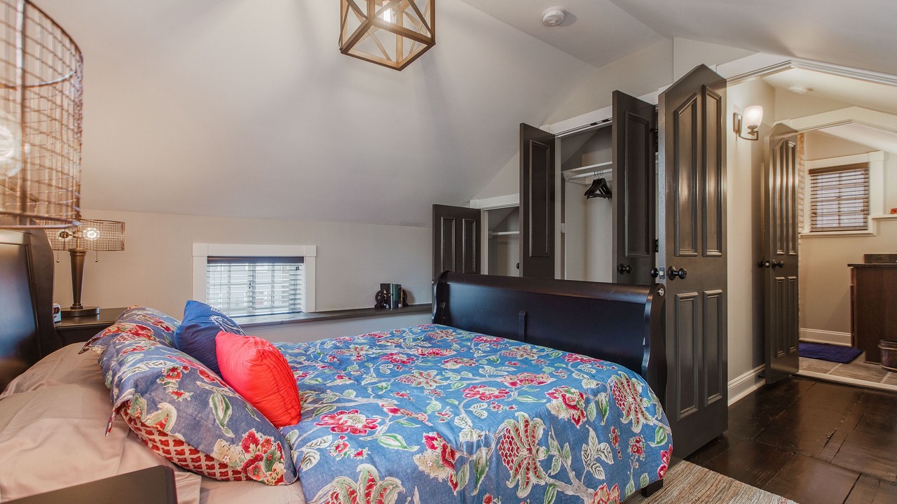 Photo of Others in Downtown