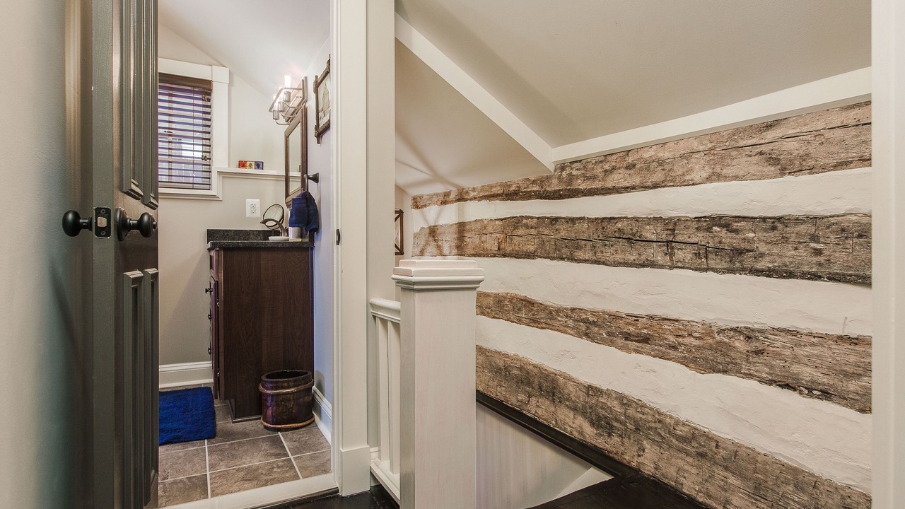 Photo of Others in Downtown