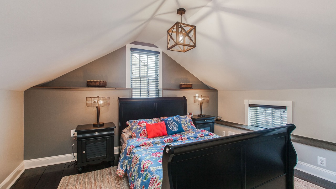 Photo of Others in Downtown