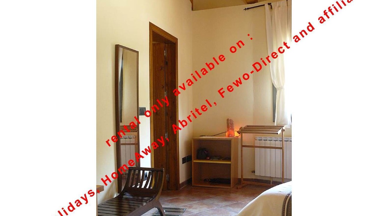 Photo of Bedroom in Pals