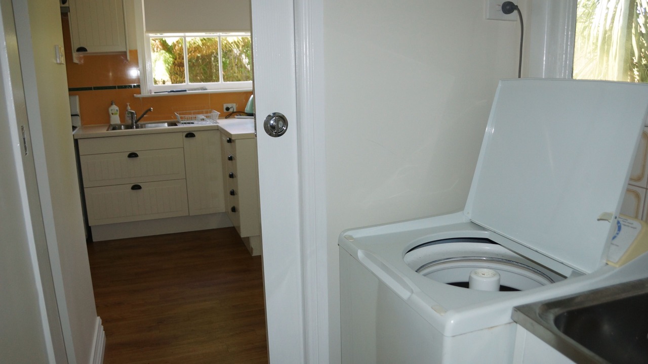 Photo of Others in Emerald