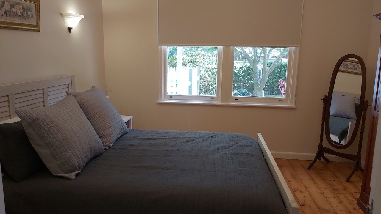 Photo of Bedroom in Emerald