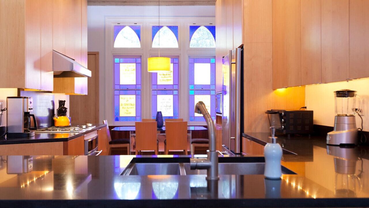 Photo of Kitchen in Savannah Victorian District