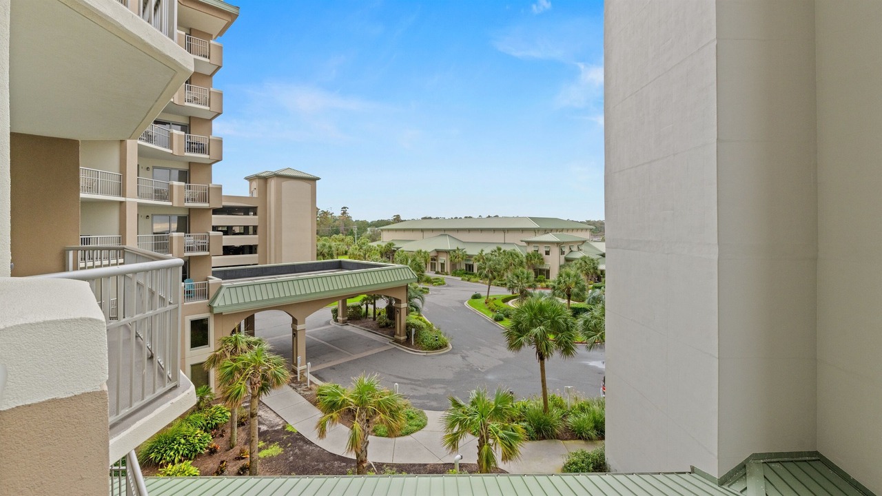 Photo of Patio Balcony in Arcadian Shores