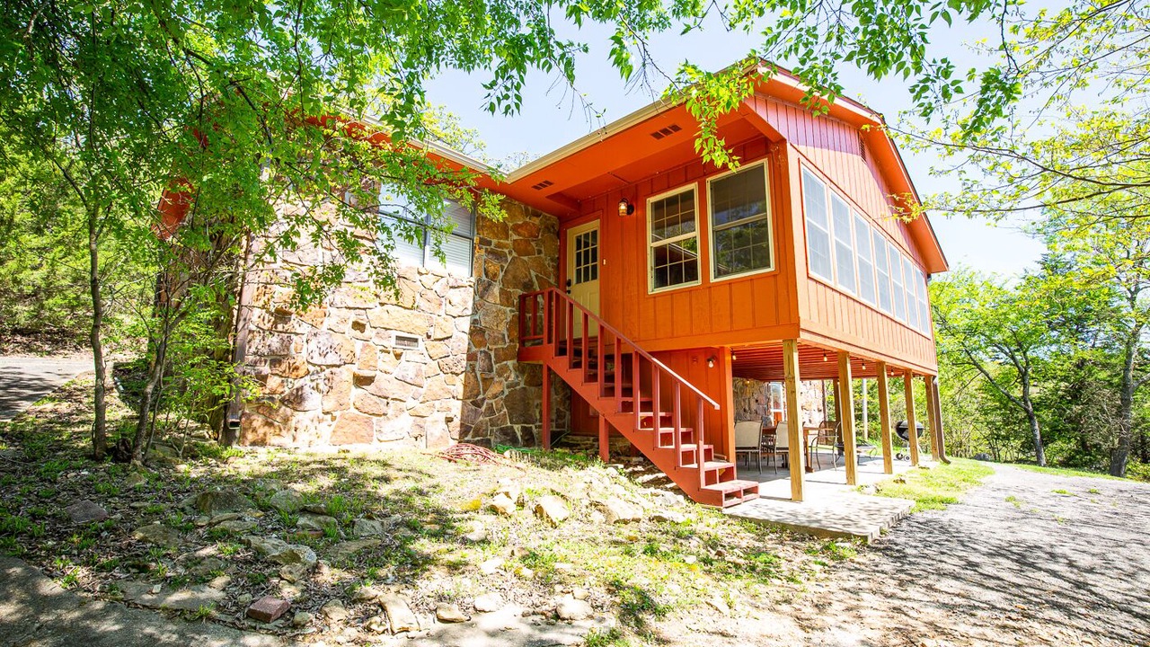 Photo of Outdoor in Pettit