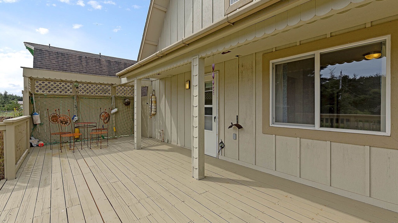 Photo of Patio Balcony in Copalis Beach