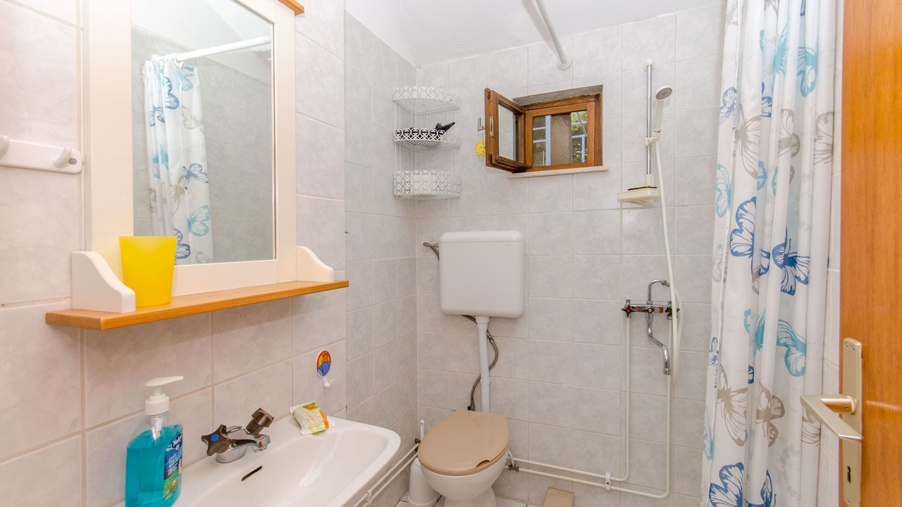 Photo of Bathroom in Postira