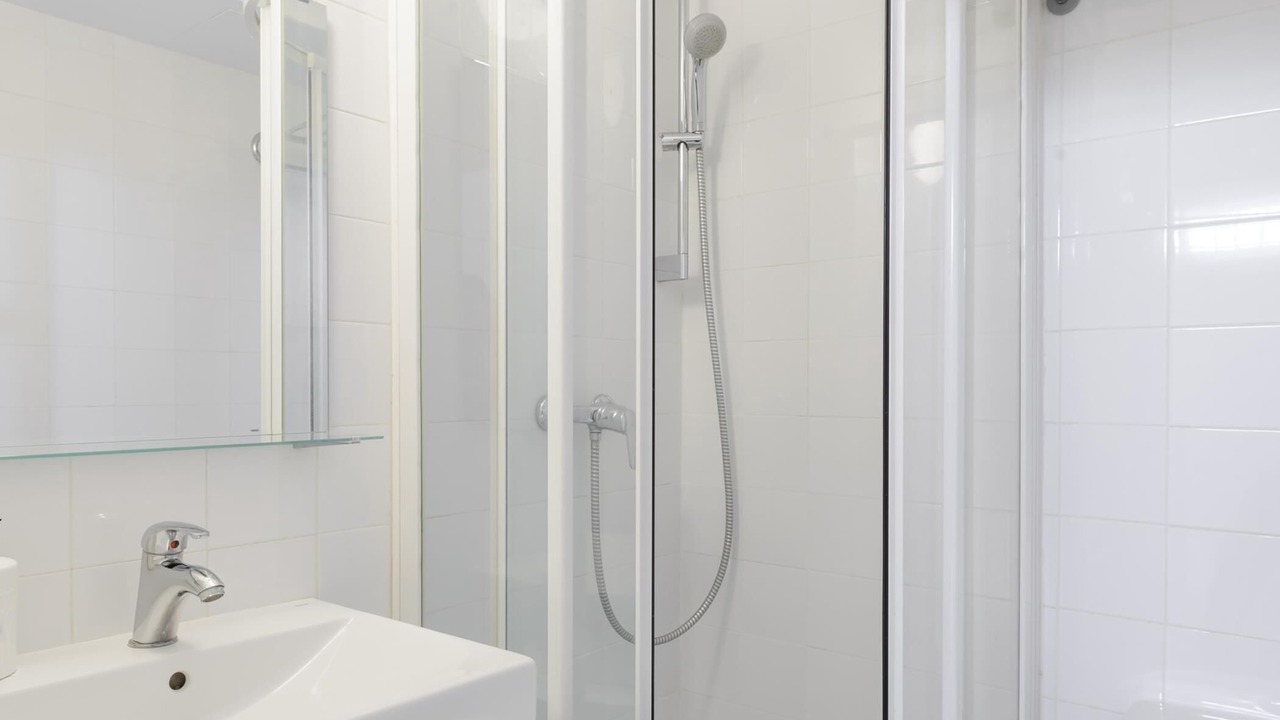 Photo of Bathroom in Embajadores
