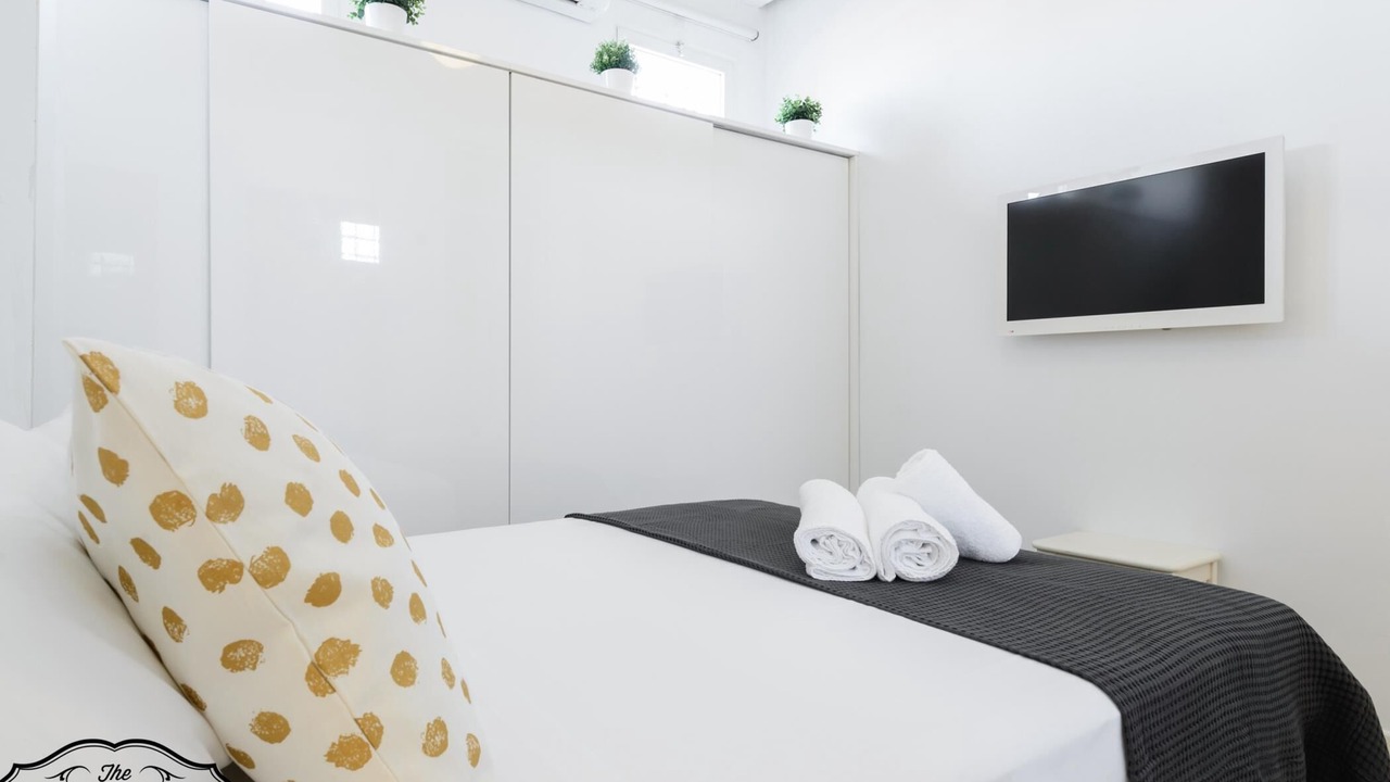 Photo of Bedroom in Embajadores