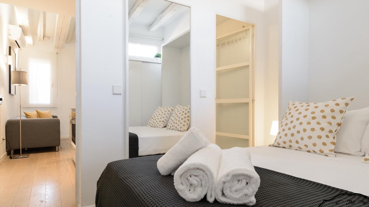 Photo of Bedroom in Embajadores