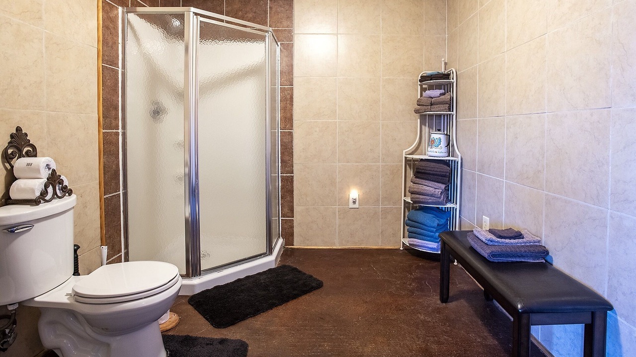 Photo of Bathroom in Vendor