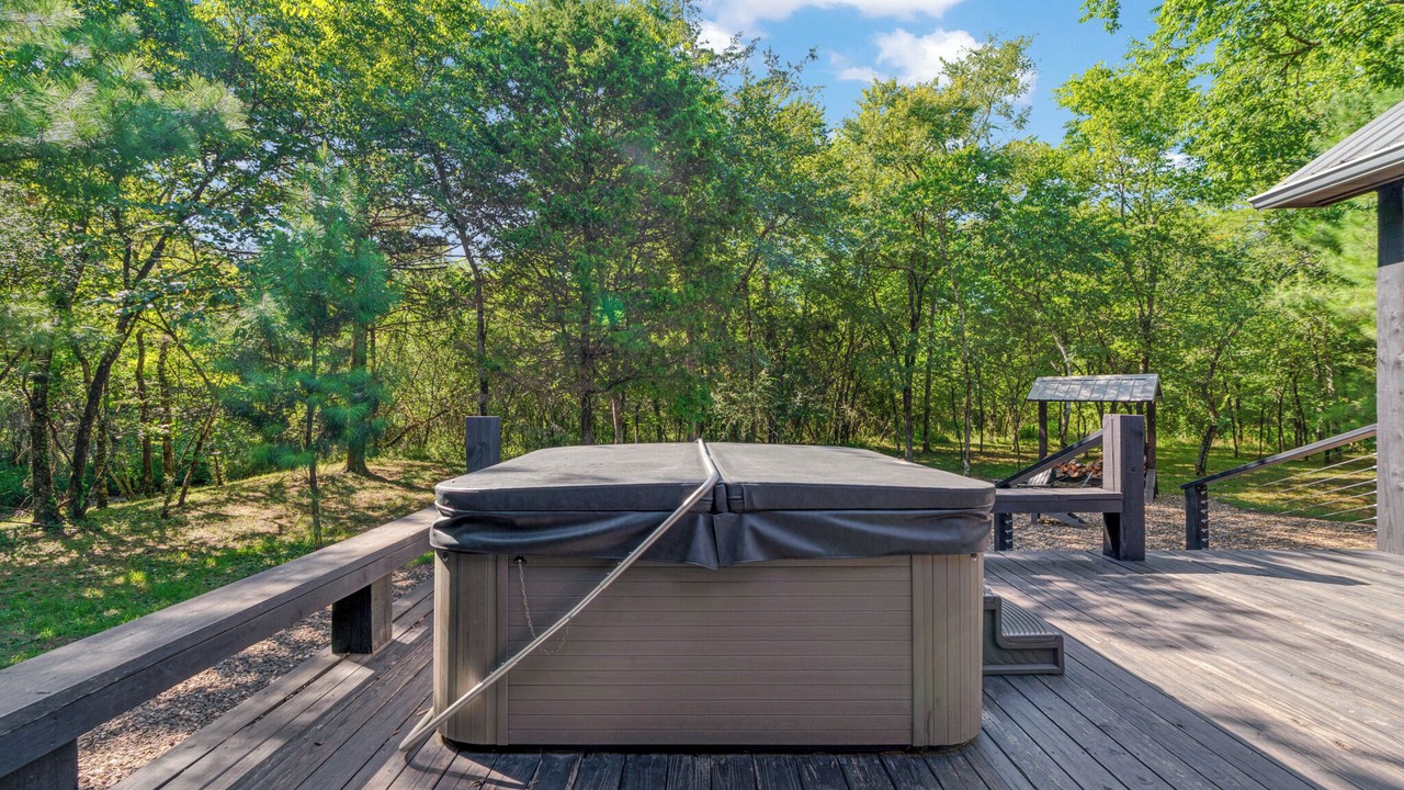 Photo of Patio Balcony in Hochatown