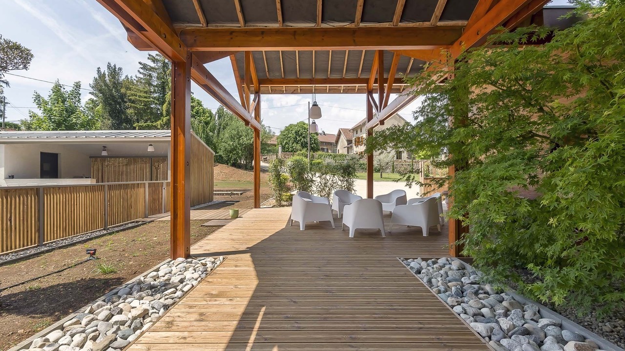 Photo of Patio Balcony in Hieres-sur-Amby