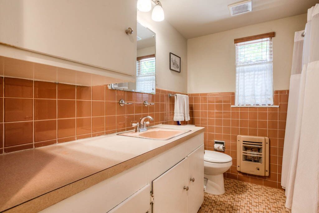 Photo of Bathroom in Hancock