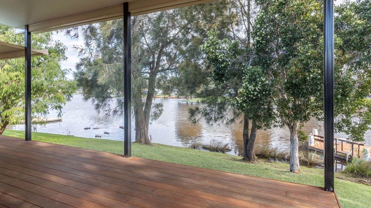 Photo of Patio Balcony in Sussex Inlet