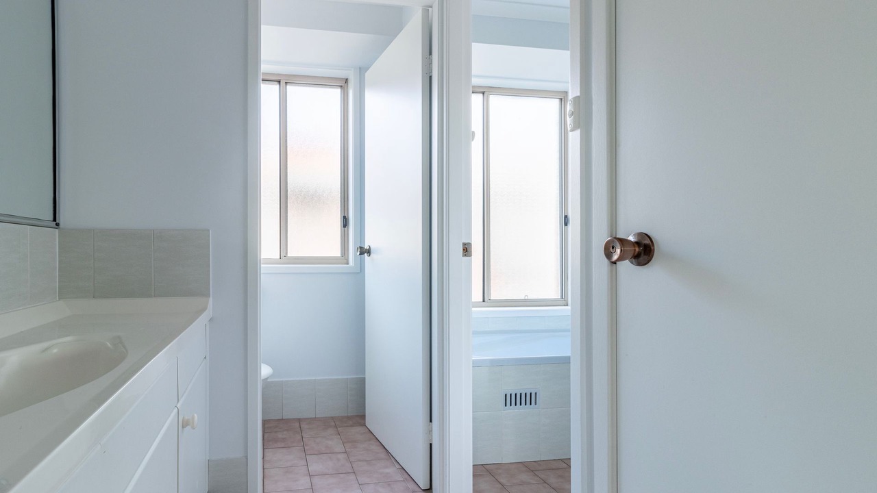 Photo of Bathroom in Sussex Inlet