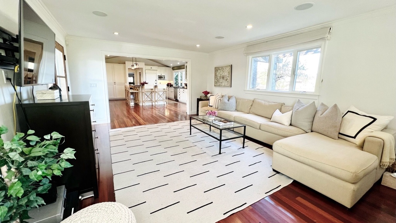 Photo of Livingroom in Healdsburg