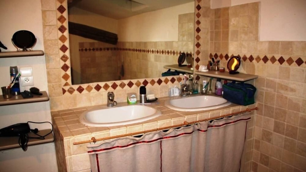 Photo of Bathroom in Mane