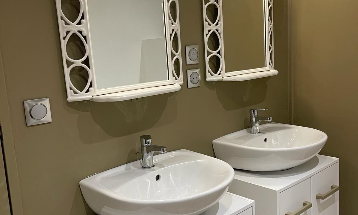 Photo of Bathroom in Sommieres
