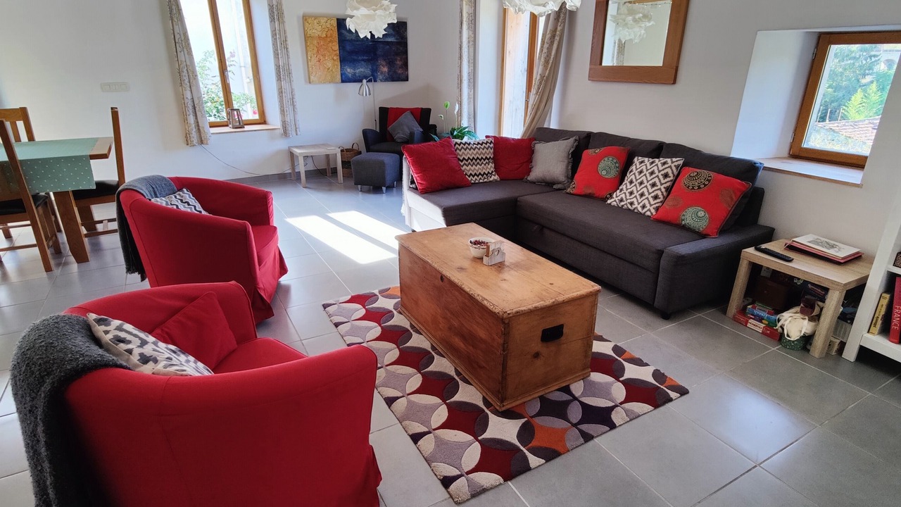 Photo of Livingroom in Camon