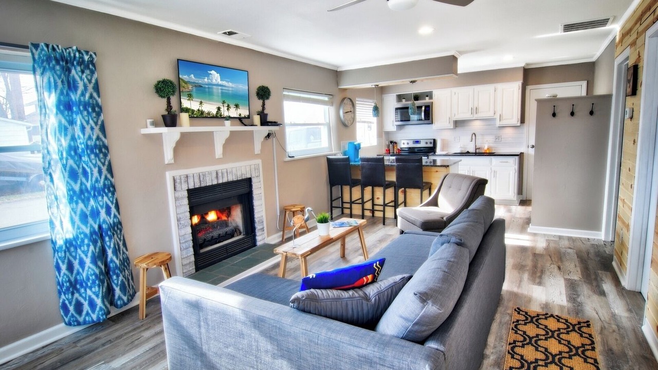 Photo of Others in Lakeview