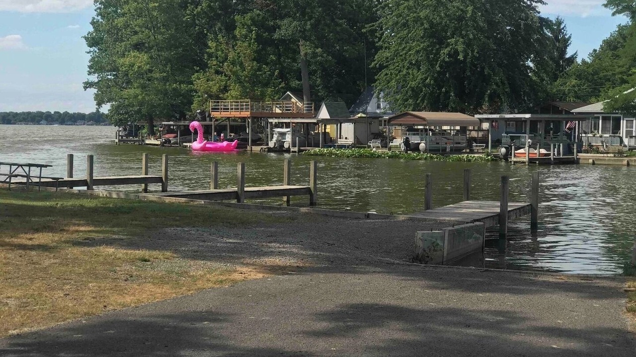 Photo of Others in Lakeview