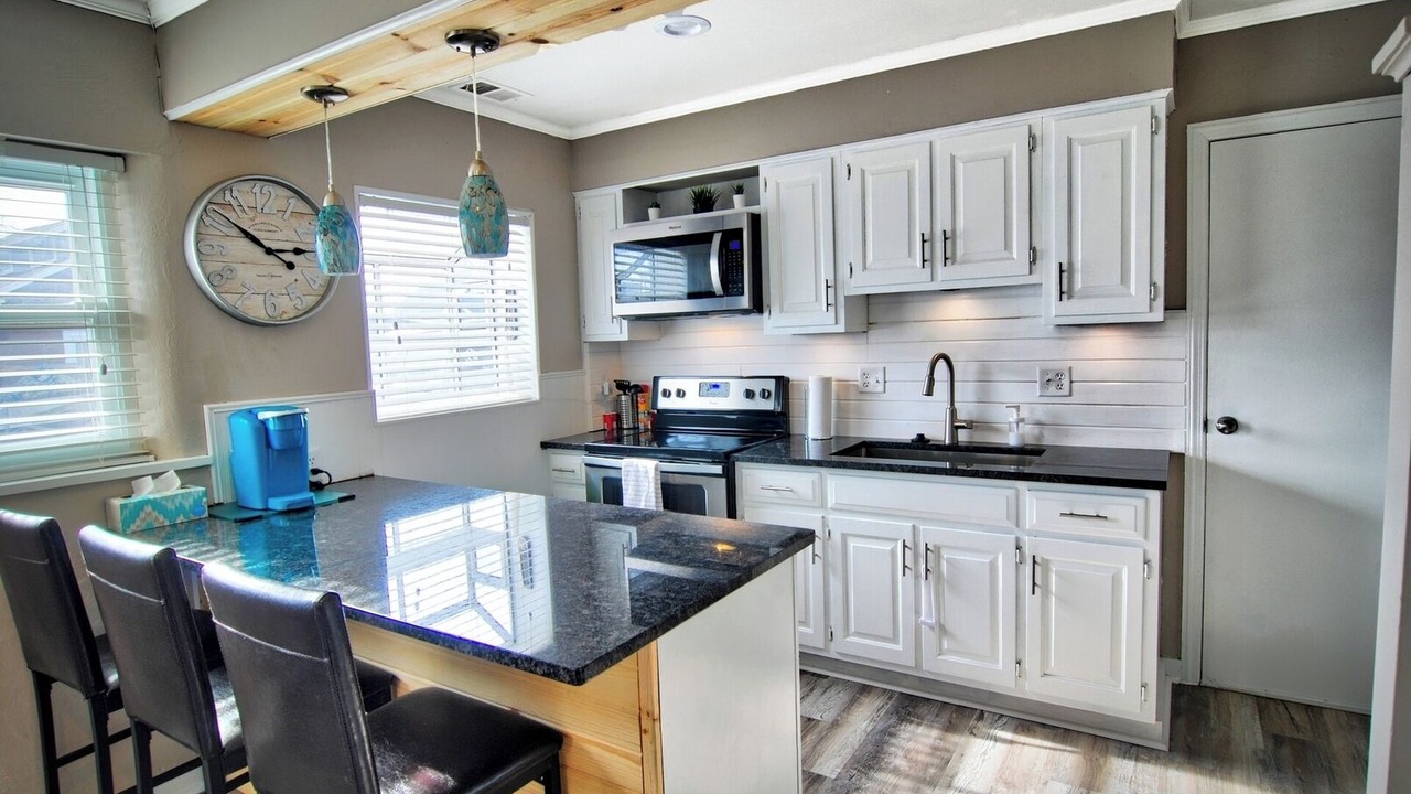 Photo of Others in Lakeview