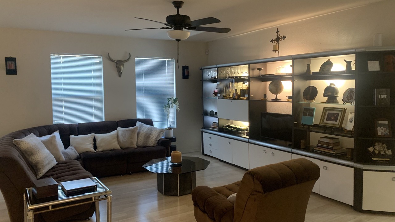 Photo of Livingroom in Timberwood Park