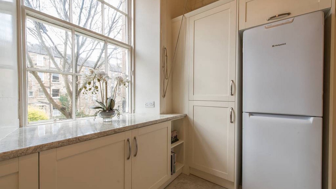 Photo of Others in Newington