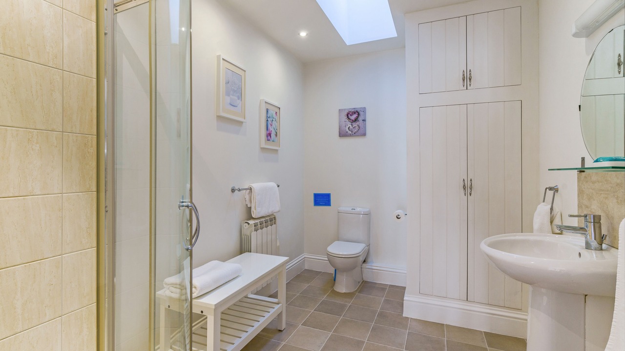 Photo of Bathroom in Claverdon