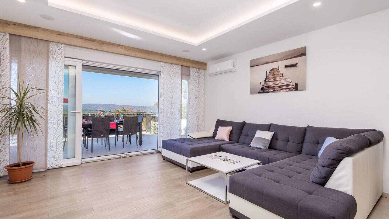 Photo of Bedroom in Punat