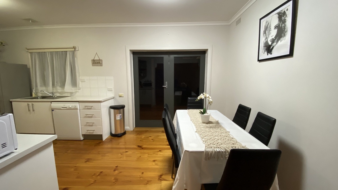 Photo of Bedroom in California Gully