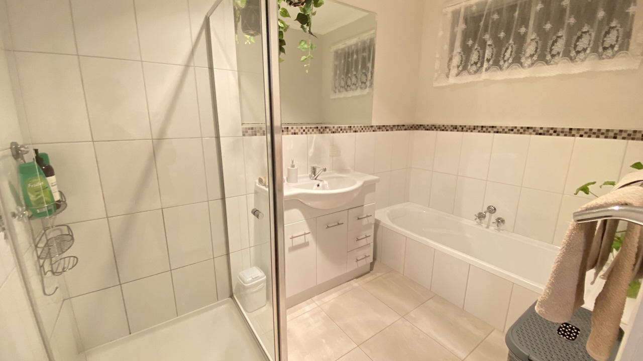 Photo of Bathroom in California Gully