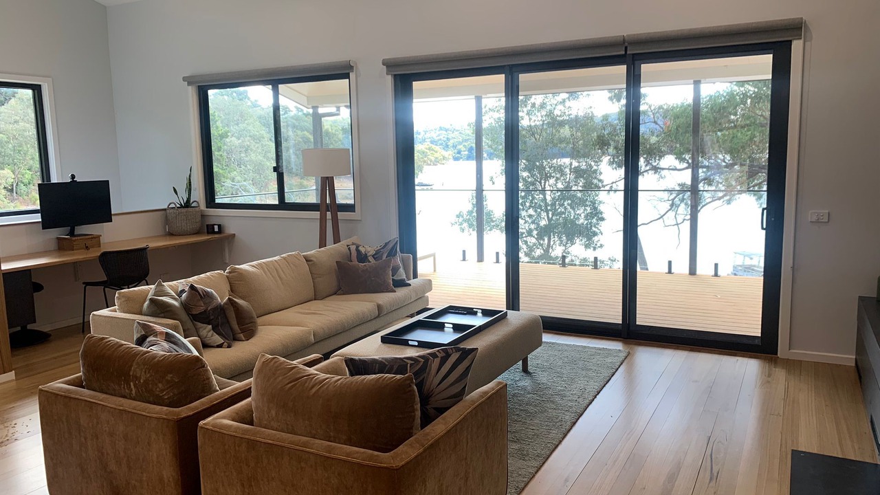 Photo of Livingroom in Taylor Bay