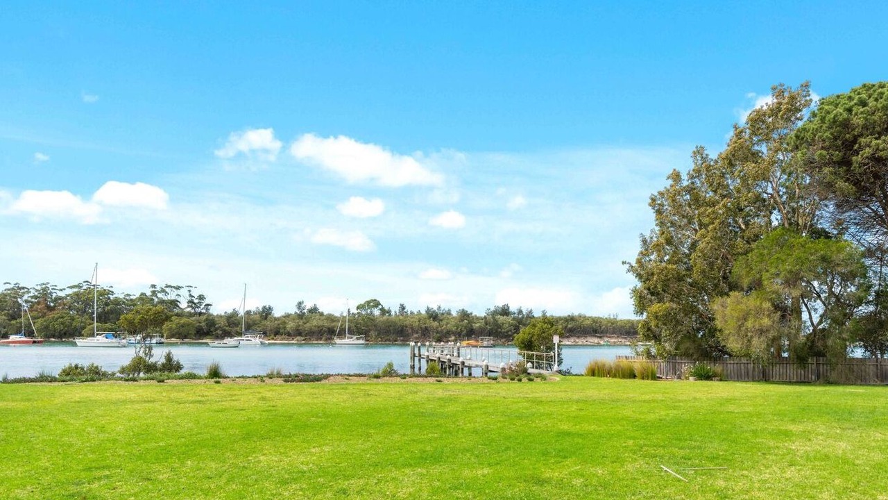 Photo of Others in Huskisson