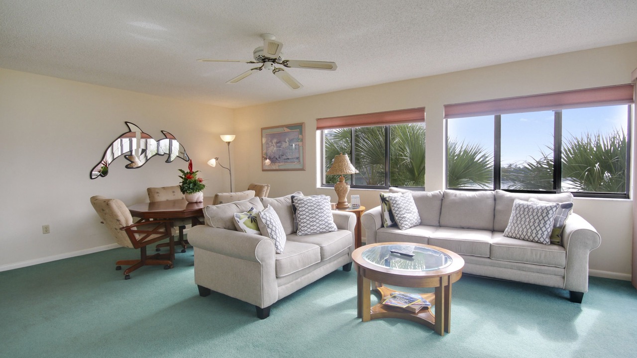 Photo of Livingroom in Sunset Beach