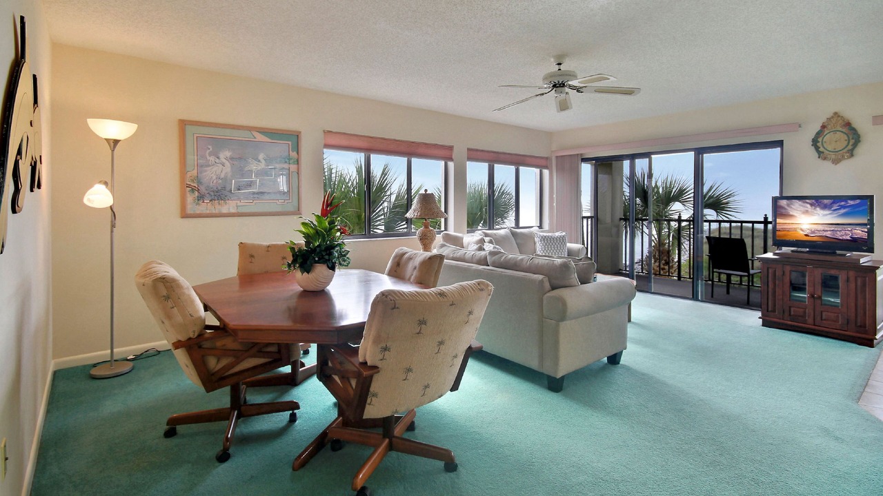 Photo of Livingroom in Sunset Beach