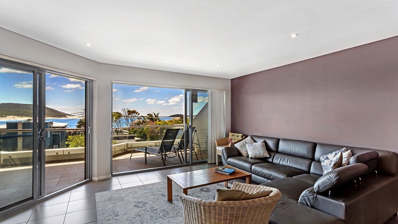 Photo of Livingroom in Fingal Bay