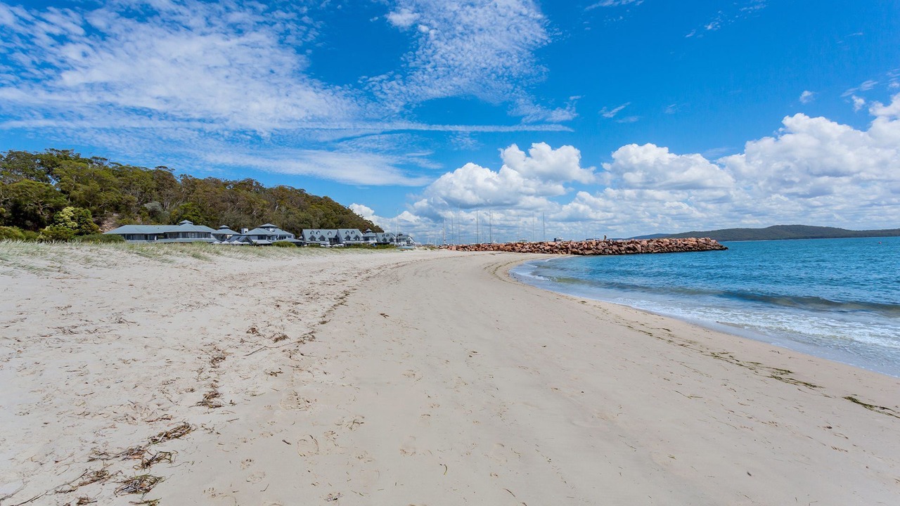 Photo of Others in Corlette