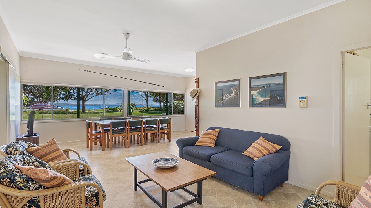 Photo of Livingroom in Corlette