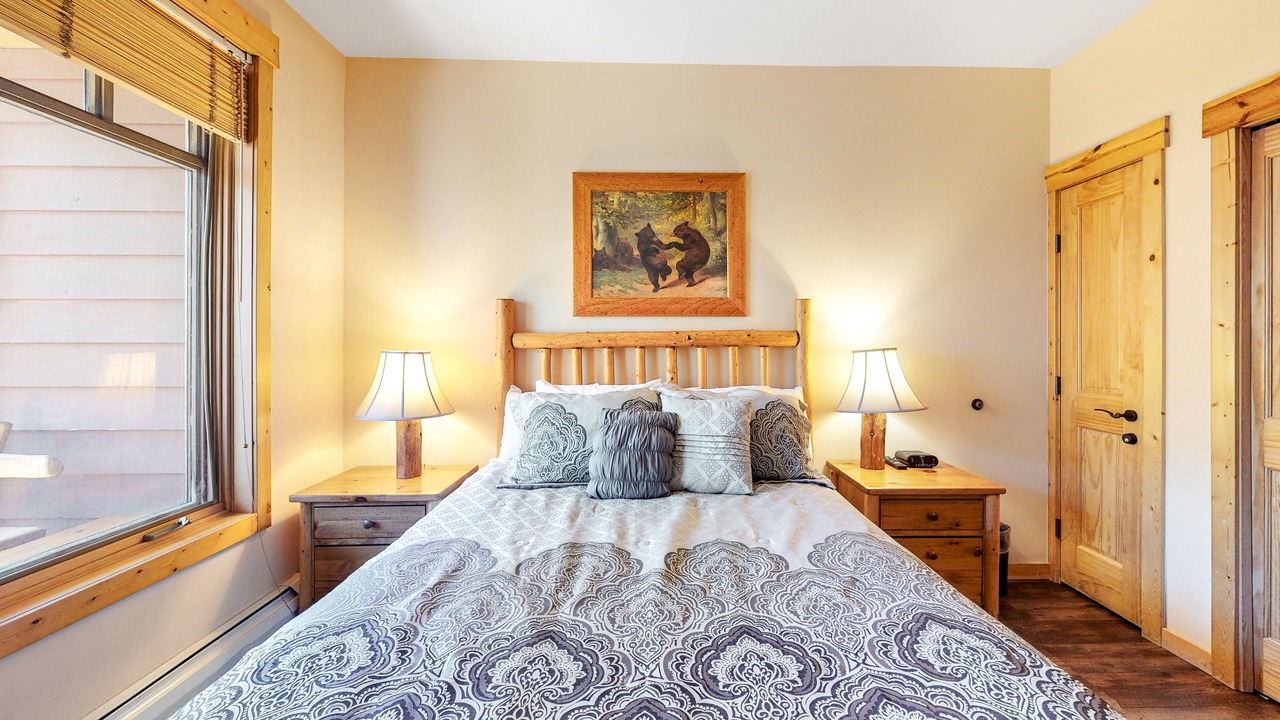Photo of Bedroom in Copper Mountain Village
