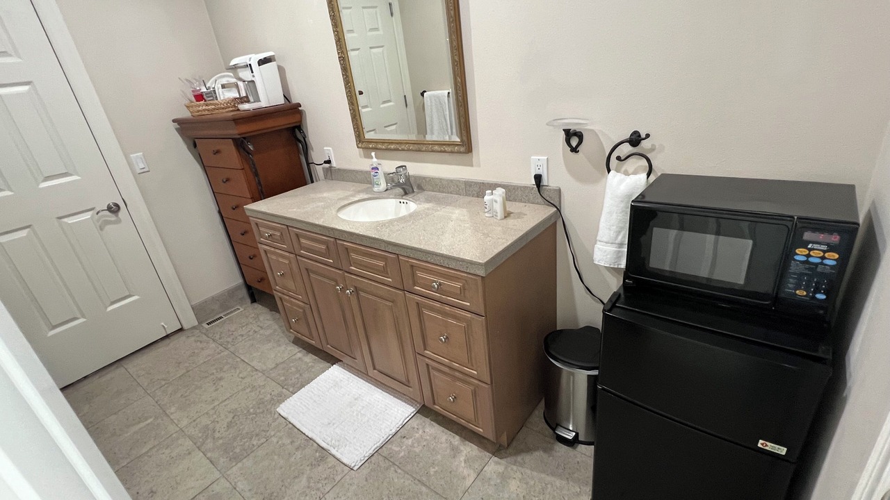 Photo of Others in Selah